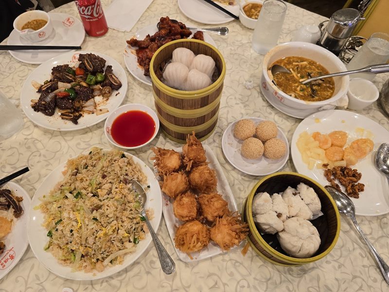 Well Season | Dim Sum Seafood food